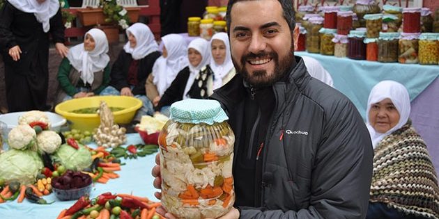 davetsiz misafir turgay basyayla cubuk tursusu